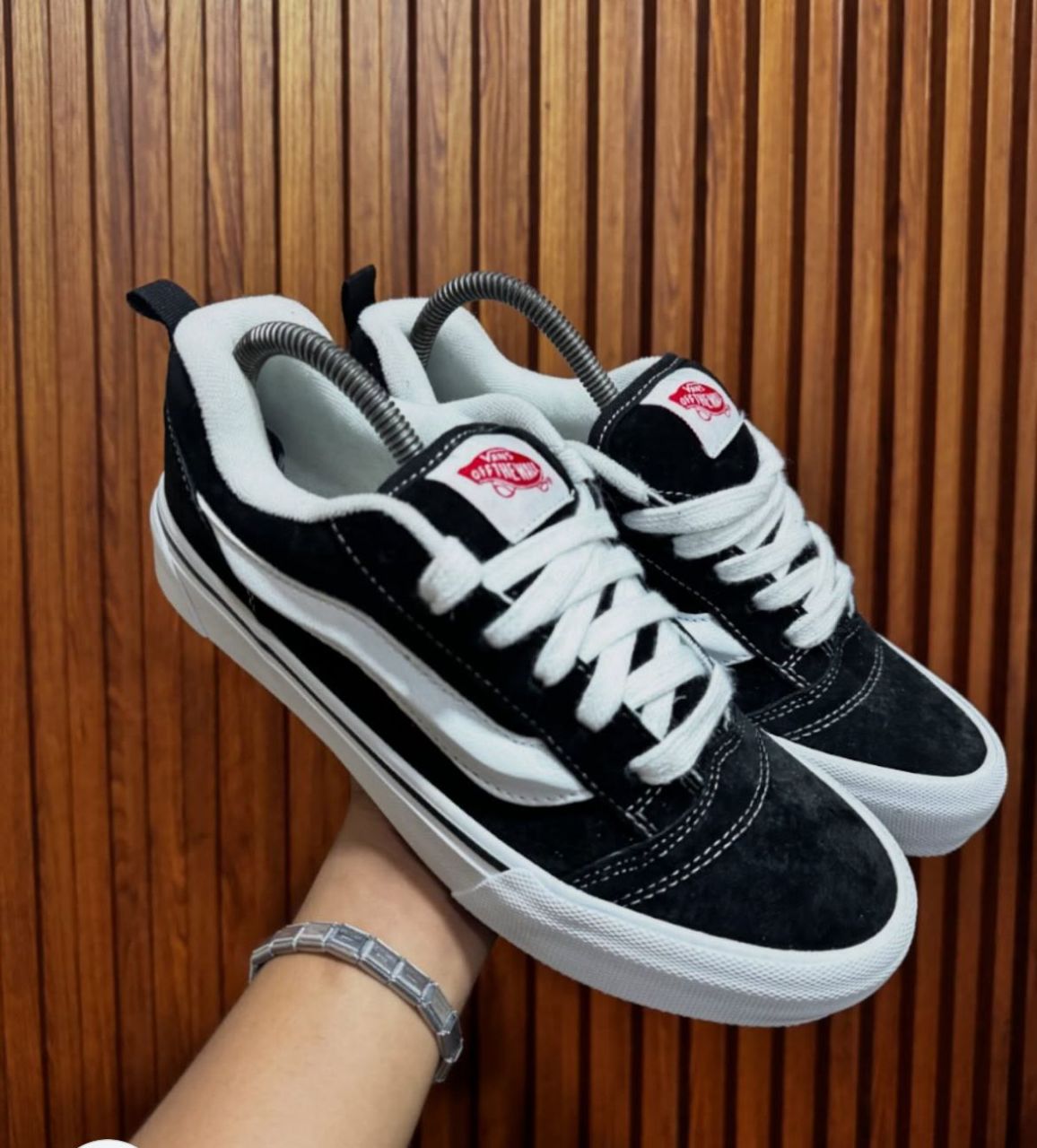 Vans Knu
